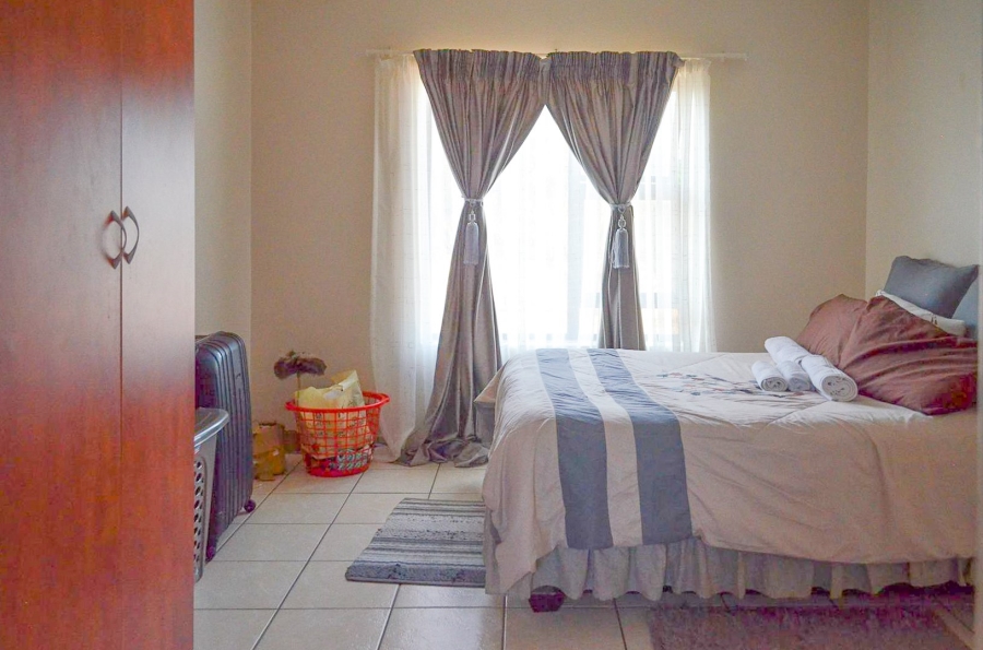 1 Bedroom Property for Sale in Doringkruin North West